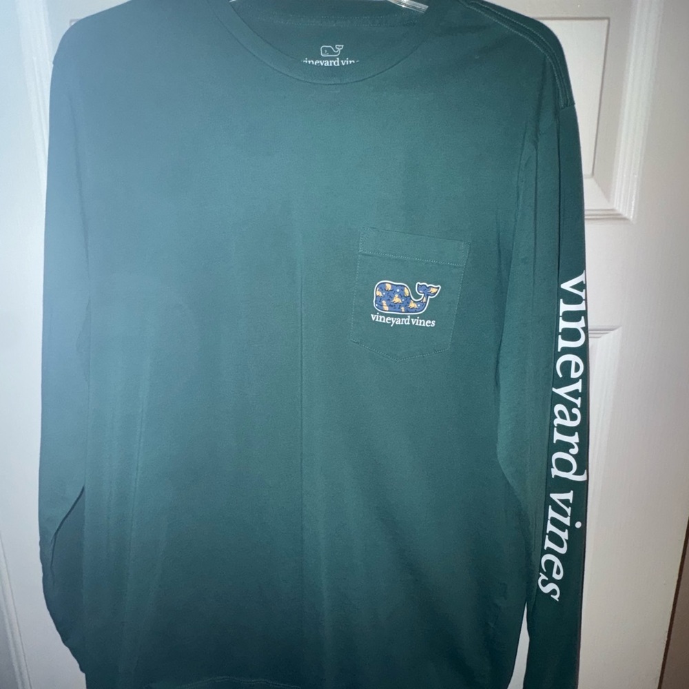 Vineyard Vines Green and Blue Long Sleeve Tees with Logo